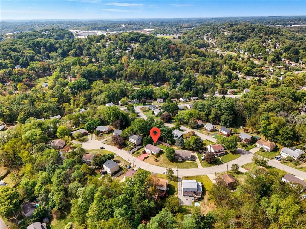 106 Kings Point Road Glenshaw, PA 15116 - Photo 49 of 49 an aerial view of residential houses with outdoor space and trees