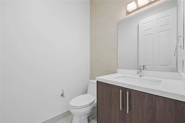 $4,500 | 324 Southwest 14th Court, Unit 324, Fort Lauderdale, FL 33315