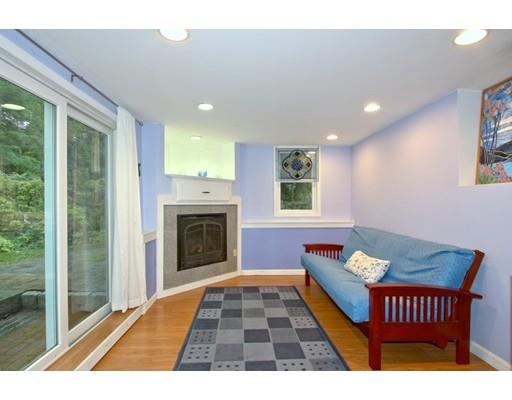 7 Pemberton Road Wayland, MA 01778 - Photo 11 of 19 Gallery Image 11