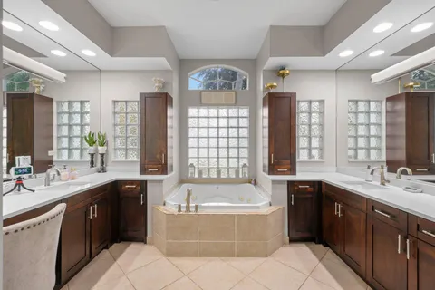 $1,099,000 | 10812 Castle Oak Drive, Boynton Beach, FL 33473