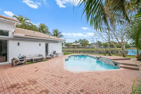 $1,099,000 | 10812 Castle Oak Drive, Boynton Beach, FL 33473