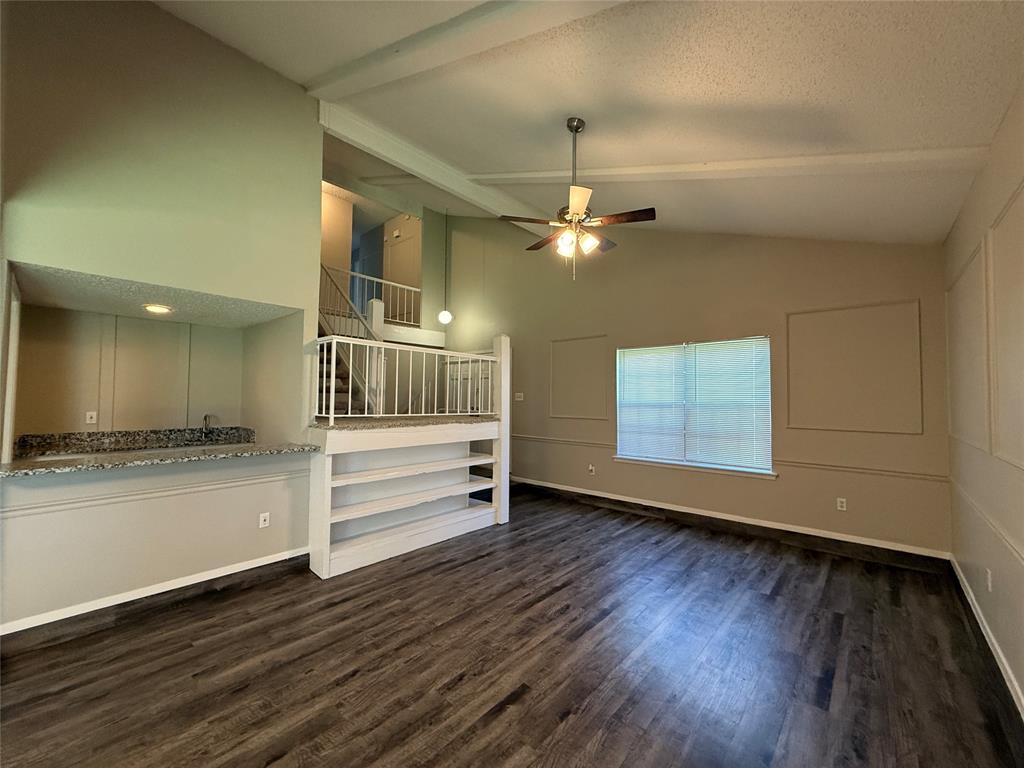 1121 Via Del Rey Mesquite, TX 75150 - Photo 6 of 38