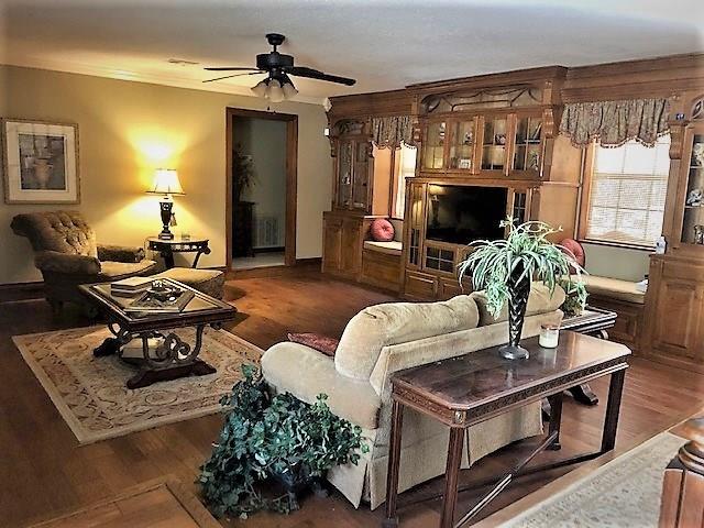 820 Springhill Loop Pollock, LA 71467 - Photo 3 of 25 Gallery Image 3