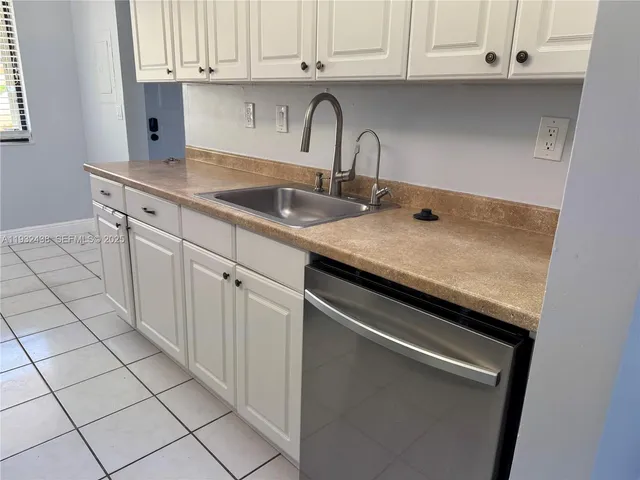 a view of an entryway with a window