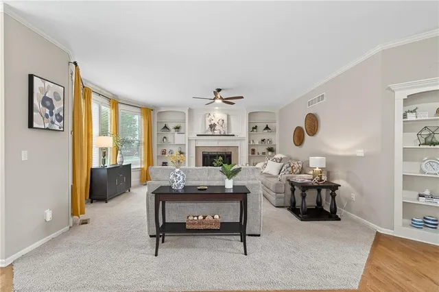 $3,200 | 12704 138th Place, Overland Park, KS 66221