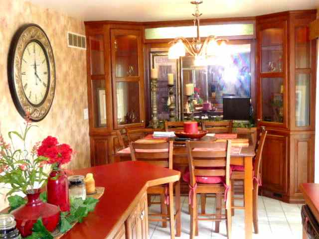 313 Pine Ridge Drive Washington, IL 61571 - Photo 4 of 9 Gallery Image 4