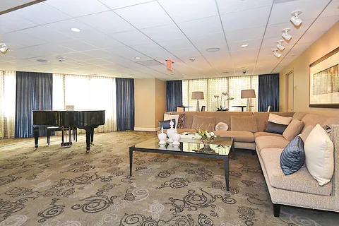 $389,000 | 4601 North Park Avenue, Unit 214P, Chevy Chase, MD 20815