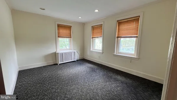 $3,800 | 7630 West Cheltenham Avenue, Glenside, PA 19038