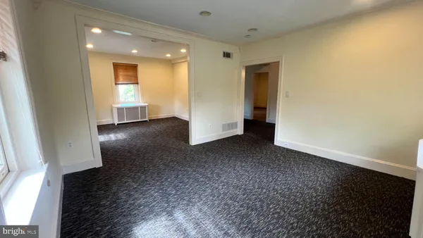 $3,800 | 7630 West Cheltenham Avenue, Glenside, PA 19038