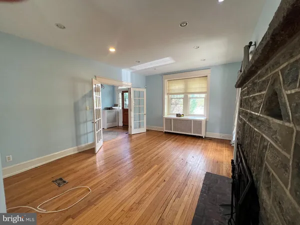 $3,800 | 7630 West Cheltenham Avenue, Glenside, PA 19038