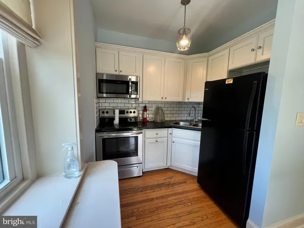 $3,800 | 7630 West Cheltenham Avenue, Glenside, PA 19038