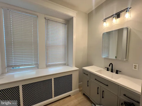 $3,800 | 7630 West Cheltenham Avenue, Glenside, PA 19038
