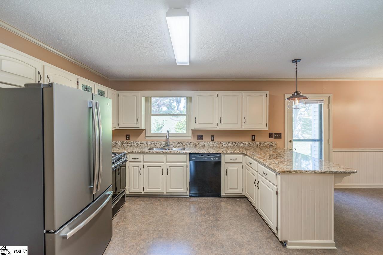 205 Craft Road Anderson, SC 29621 - Photo 7 of 36