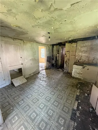 a view of a storage & utility room