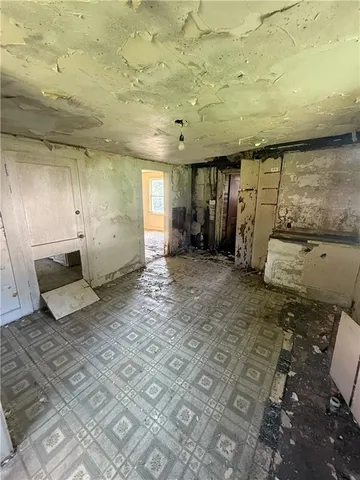 a view of a storage & utility room