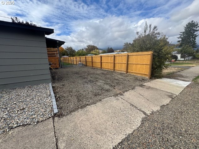 911 Division La Grande, OR 97850 - Photo 35 of 39