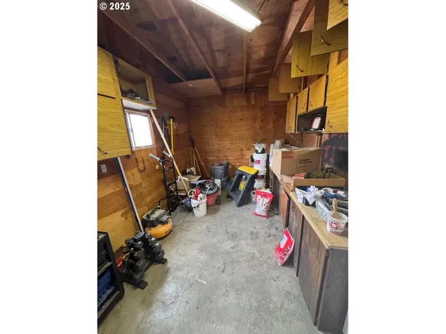 $507,000 | 911 Division, La Grande, OR 97850