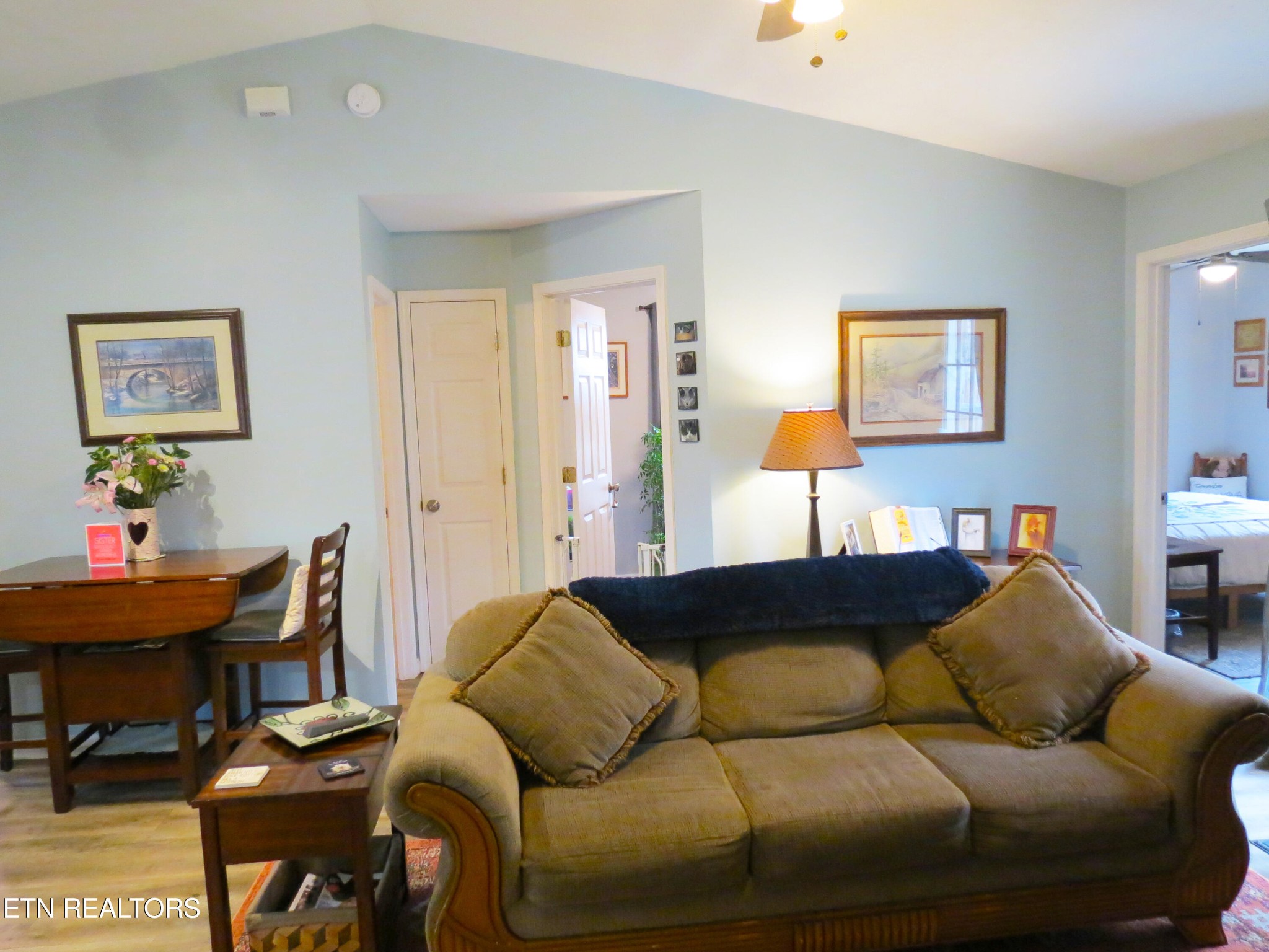 6630 Hugh Willis Road Powell, TN 37849 - Photo 7 of 30 Gallery Image 7
