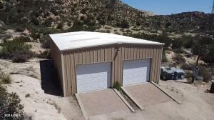 4476 Us-60 Miami, AZ 85539 - Photo 4 of 27 Garage