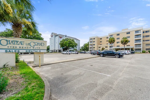 $359,900 | 1130 Beach Boulevard, Unit 404, Biloxi, MS 39530