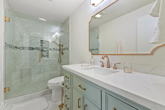 $359,900 | 1130 Beach Boulevard, Unit 404, Biloxi, MS 39530