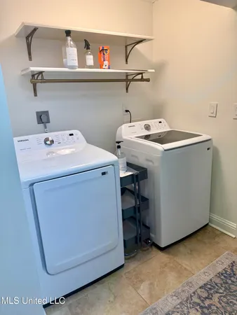 $348,500 | 1130 Beach Boulevard, Unit 404, Biloxi, MS 39530