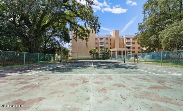 $359,900 | 1130 Beach Boulevard, Unit 404, Biloxi, MS 39530