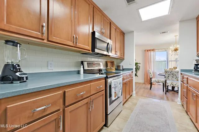 $359,900 | 1130 Beach Boulevard, Unit 404, Biloxi, MS 39530