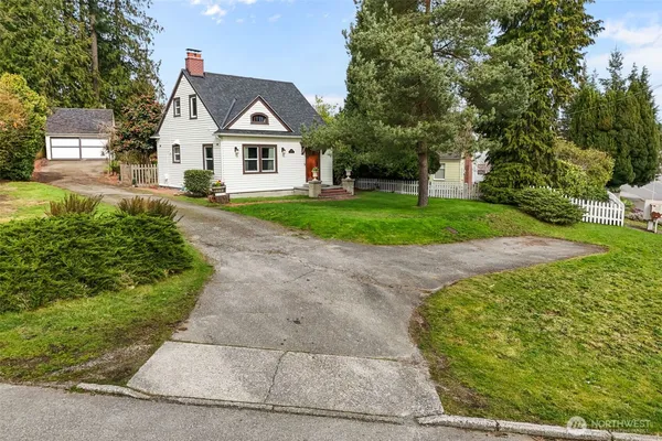 $515,000 | 7030 Beverly Boulevard, Everett, WA 98203