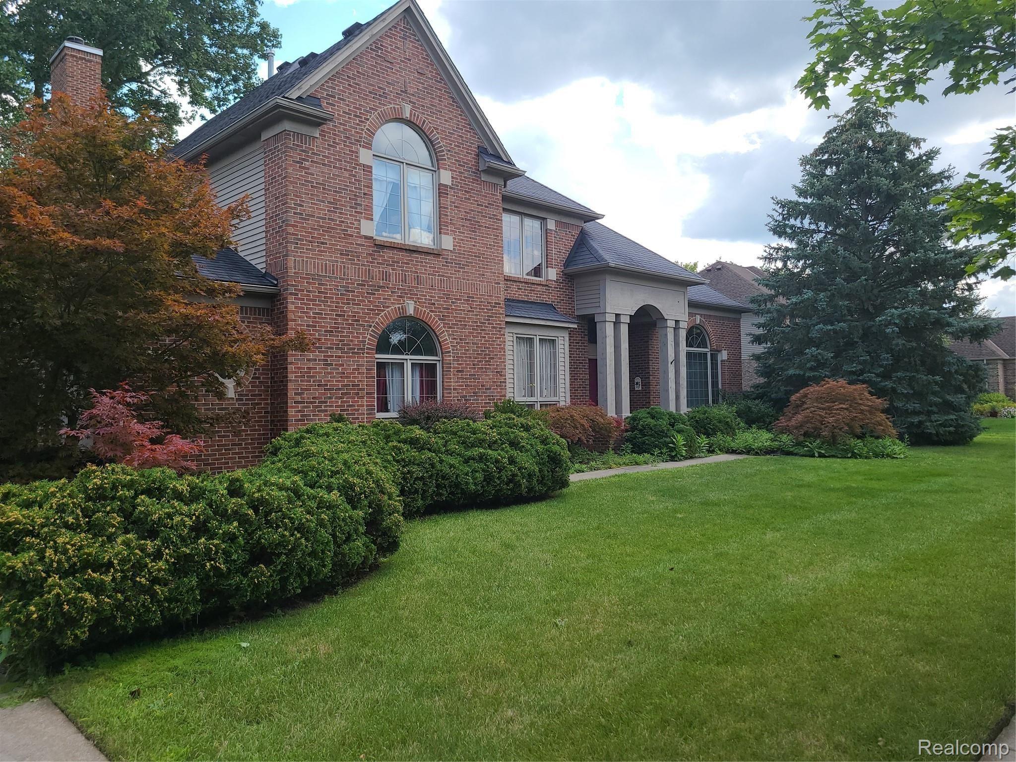 6742 Kennesaw Road Canton, MI 48187 - Photo 1 of 63 20210803_123034.jpg