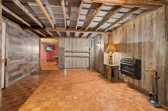 $1,150,000 | 131 Caudell (2) Drive, Lula, GA 30554