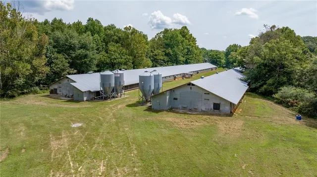 $1,150,000 | 131 Caudell (2) Drive, Lula, GA 30554