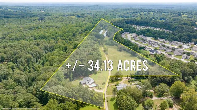 $1,150,000 | 131 Caudell (2) Drive, Lula, GA 30554