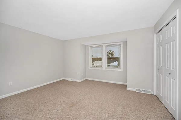 $2,500 | 1431 Pawtucket Boulevard, Unit 46, Lowell, MA 01854