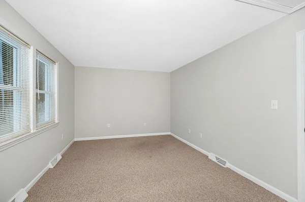 $2,500 | 1431 Pawtucket Boulevard, Unit 46, Lowell, MA 01854