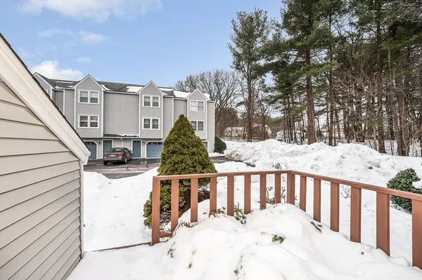 $2,500 | 1431 Pawtucket Boulevard, Unit 46, Lowell, MA 01854