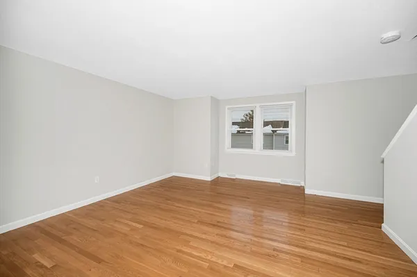 $2,500 | 1431 Pawtucket Boulevard, Unit 46, Lowell, MA 01854