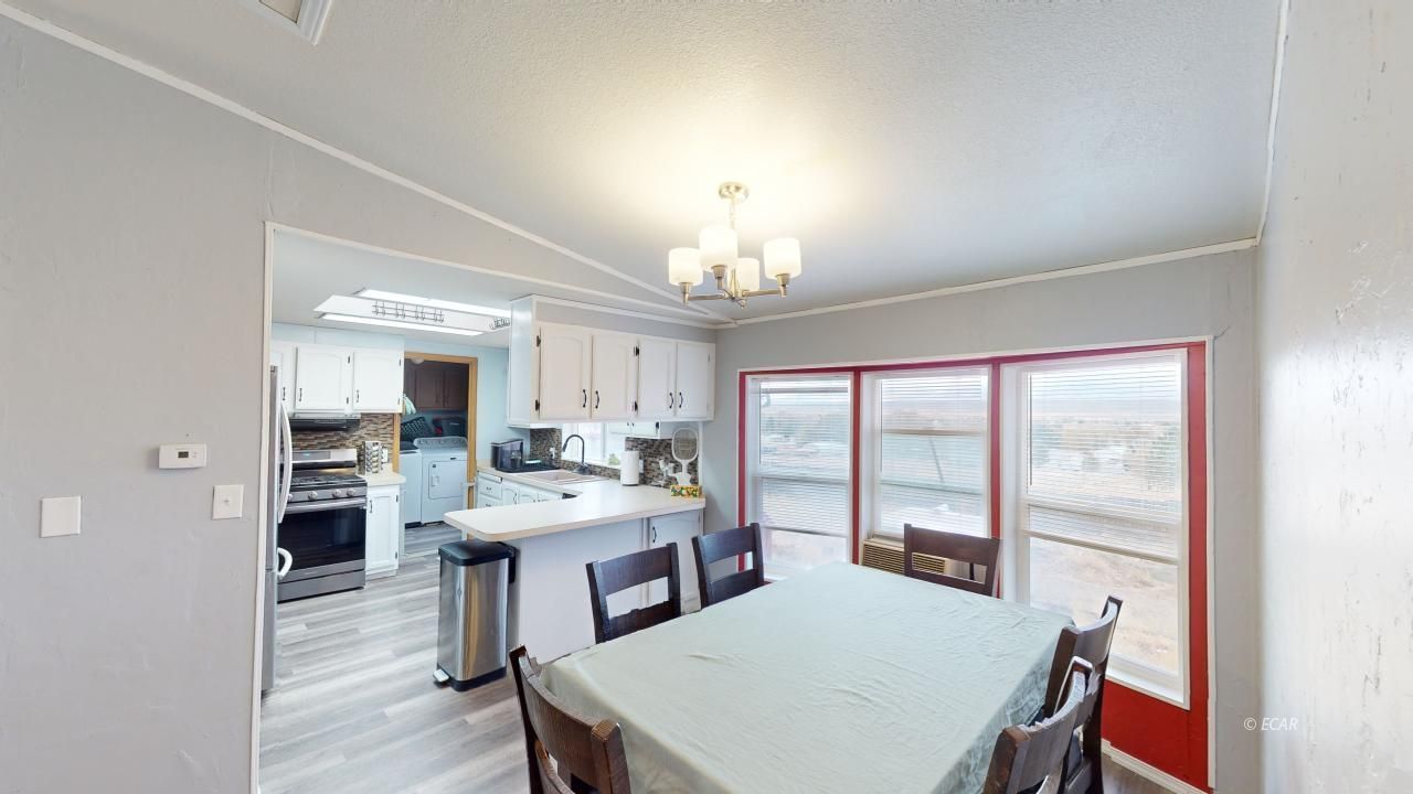 716 Spring Valley Parkway Spring Creek, NV 89815 - Photo 7 of 39 Gallery Image 7