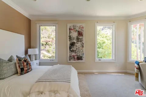 $4,295,000 | 16799 Monte Hermoso Drive, Pacific Palisades, CA 90272