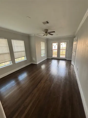 $1,500 | 5424 4th Street, Katy, TX 77493