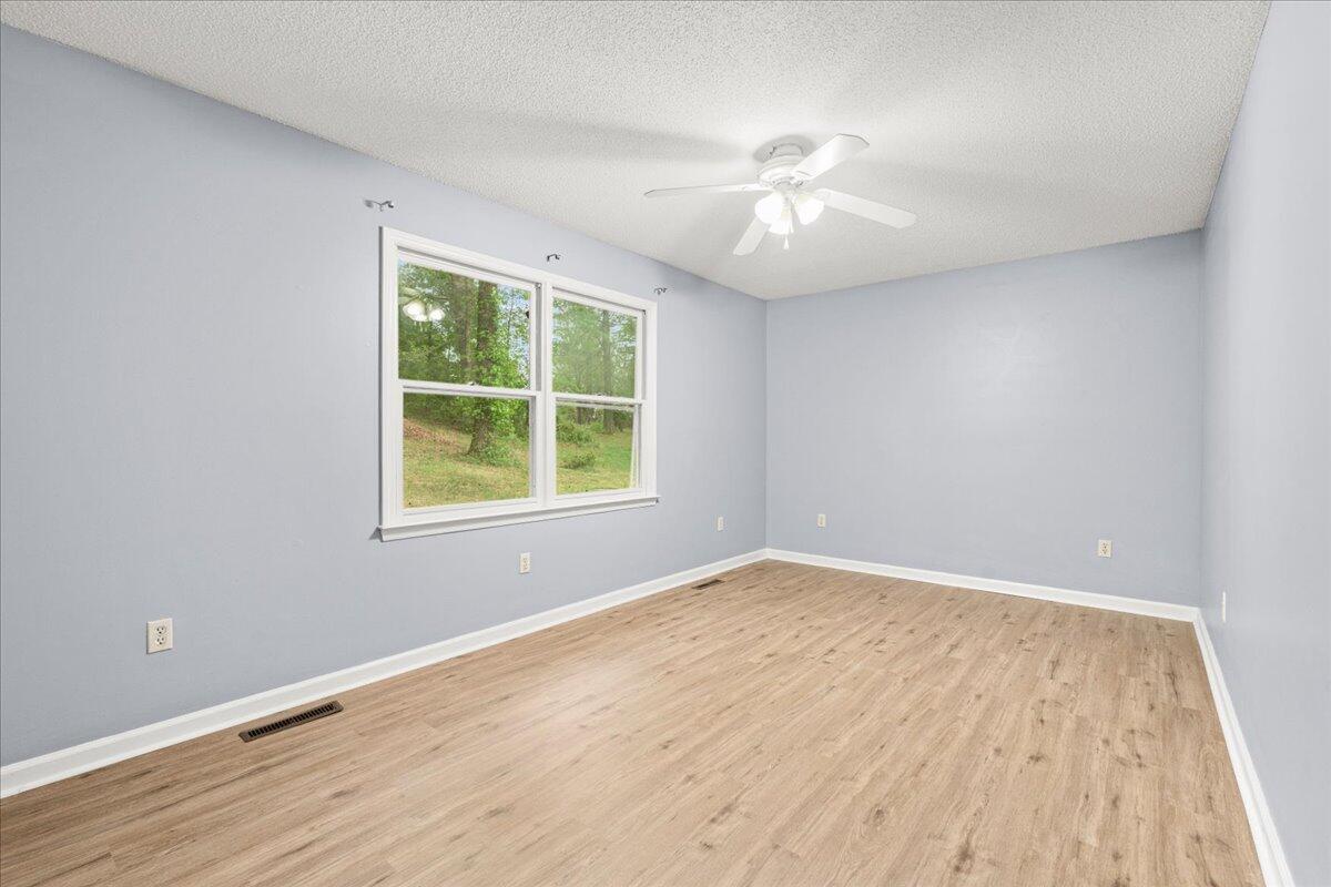 2142 Brick Church Road Rocky Mount, VA 24151 - Photo 15 of 29 15-DSC2111