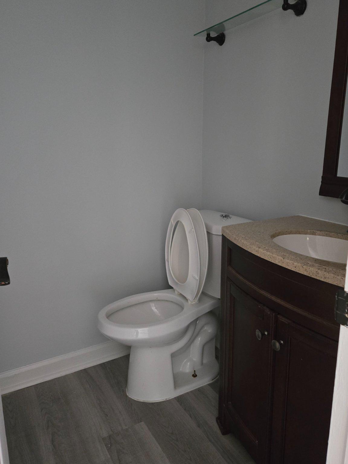 145 Echelon Road Voorhees, NJ 08043 - Photo 6 of 18 Half Bath - First Floor