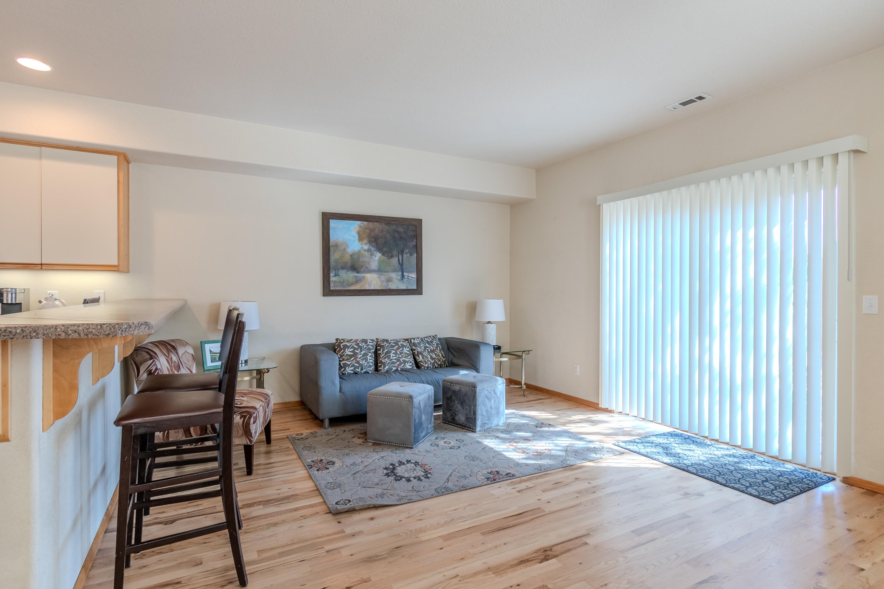 524 Tulipan Way Talent, OR 97540 - Photo 14 of 26 01-14