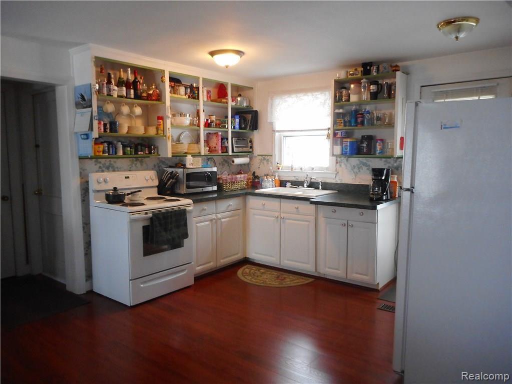 28250 26 Mile Road New Baltimore, MI 48051 - Photo 3 of 9 DSCN0324.JPG