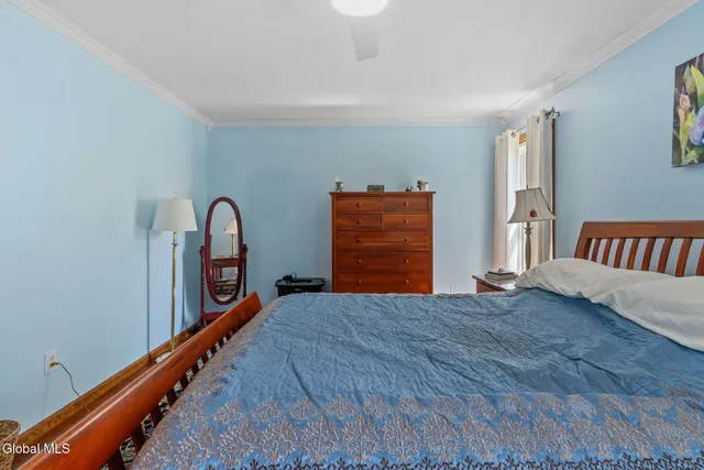 $550,000 | 6 Wayto Lane, Clifton Park, NY 12019