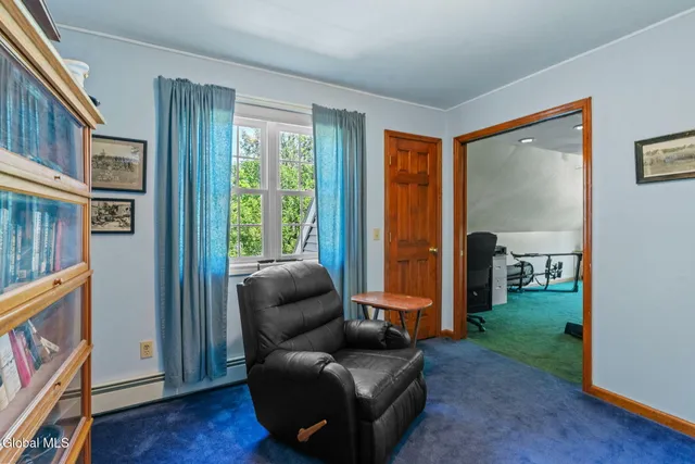 $550,000 | 6 Wayto Lane, Clifton Park, NY 12019