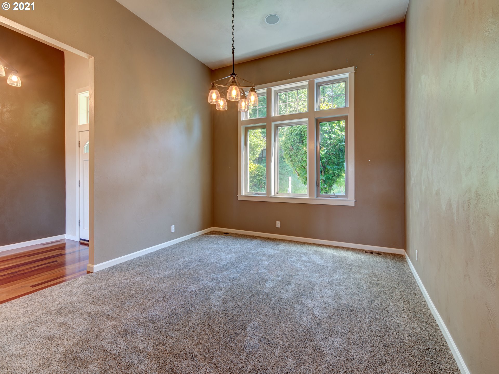 6244 Fernhill Loop Springfield, OR 97478 - Photo 4 of 32