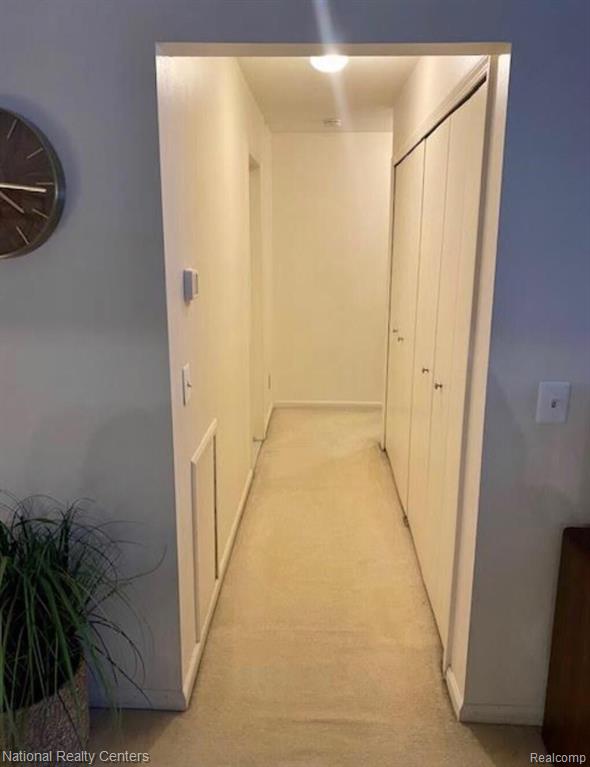29628 Middlebelt Road, Unit 2702 Farmington Hills, MI 48334 - Photo 16 of 27