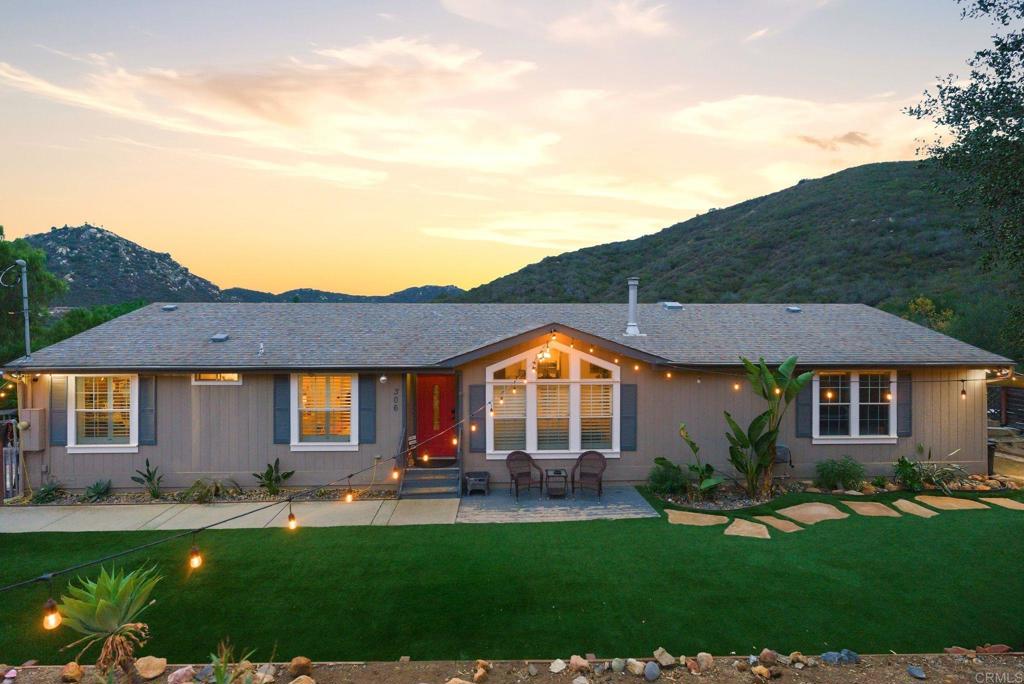 306 Almyra Road El Cajon, CA 92019 - Photo 1 of 1 Gallery Image 1