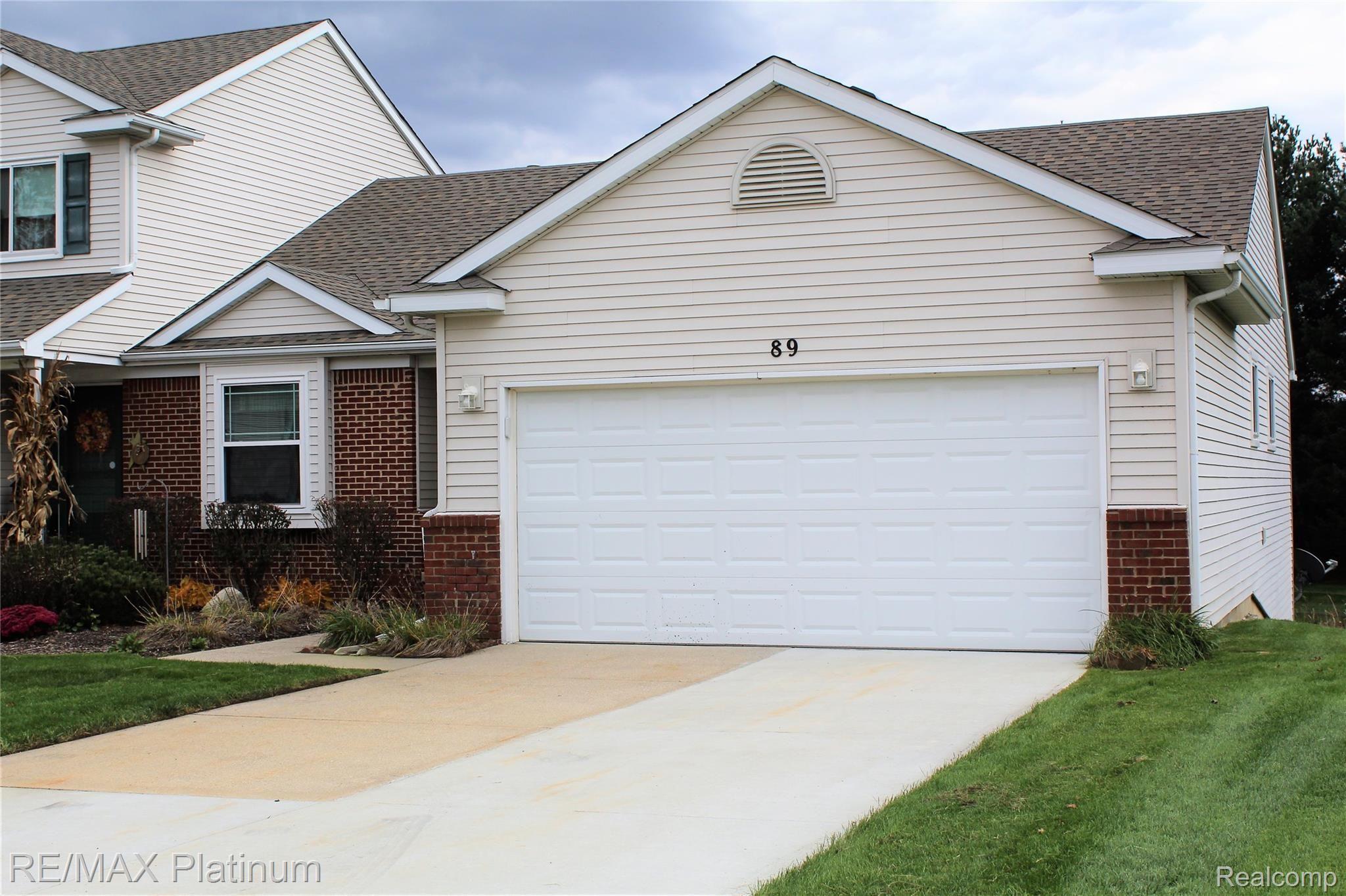 89 Sedum Road Howell, MI 48843 - Photo 26 of 27 IMG_2119.JPG